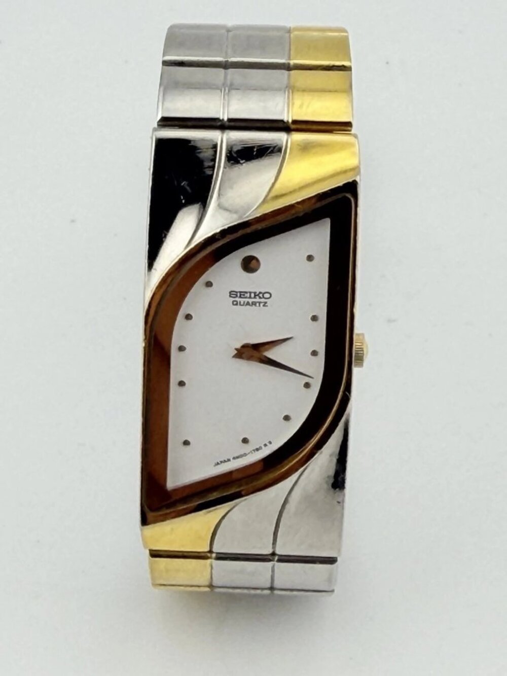 Vintage 1980’s Seiko 4N00-5670 Asymmetrical Quartz Gold Tone Women's Watch